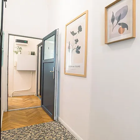 Appartement Tas Vas - Charming In Budapest