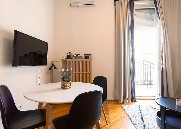 Tas Vas - Charming In Apartment *