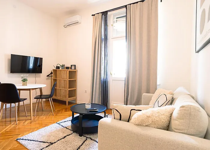 Apartment Tas Vas - Charming In *