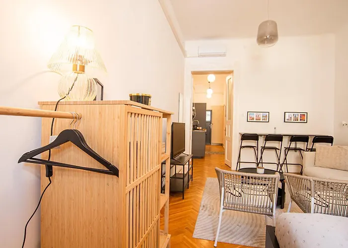 Apartment Tas Vas - Charming In Budapest