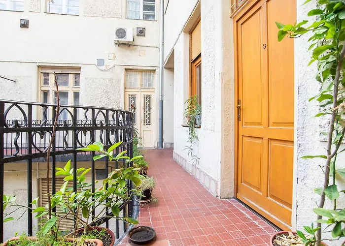 Tas Vas - Charming In Apartmán